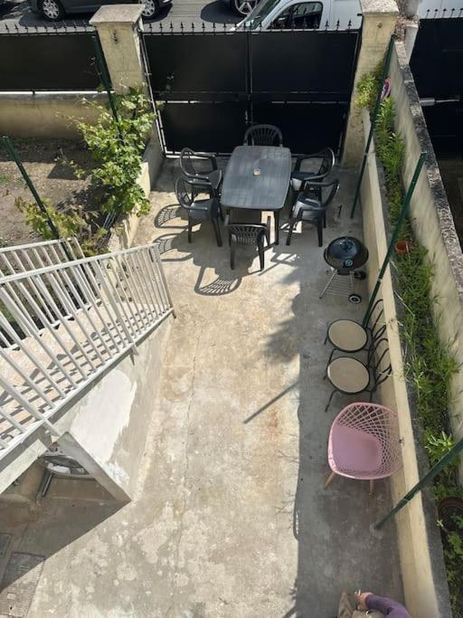 Charmante Studio Ligne 13 Tram 5 Saint Denis พิแอร์ฟิตต์-ซัวร์-แซน ภายนอก รูปภาพ